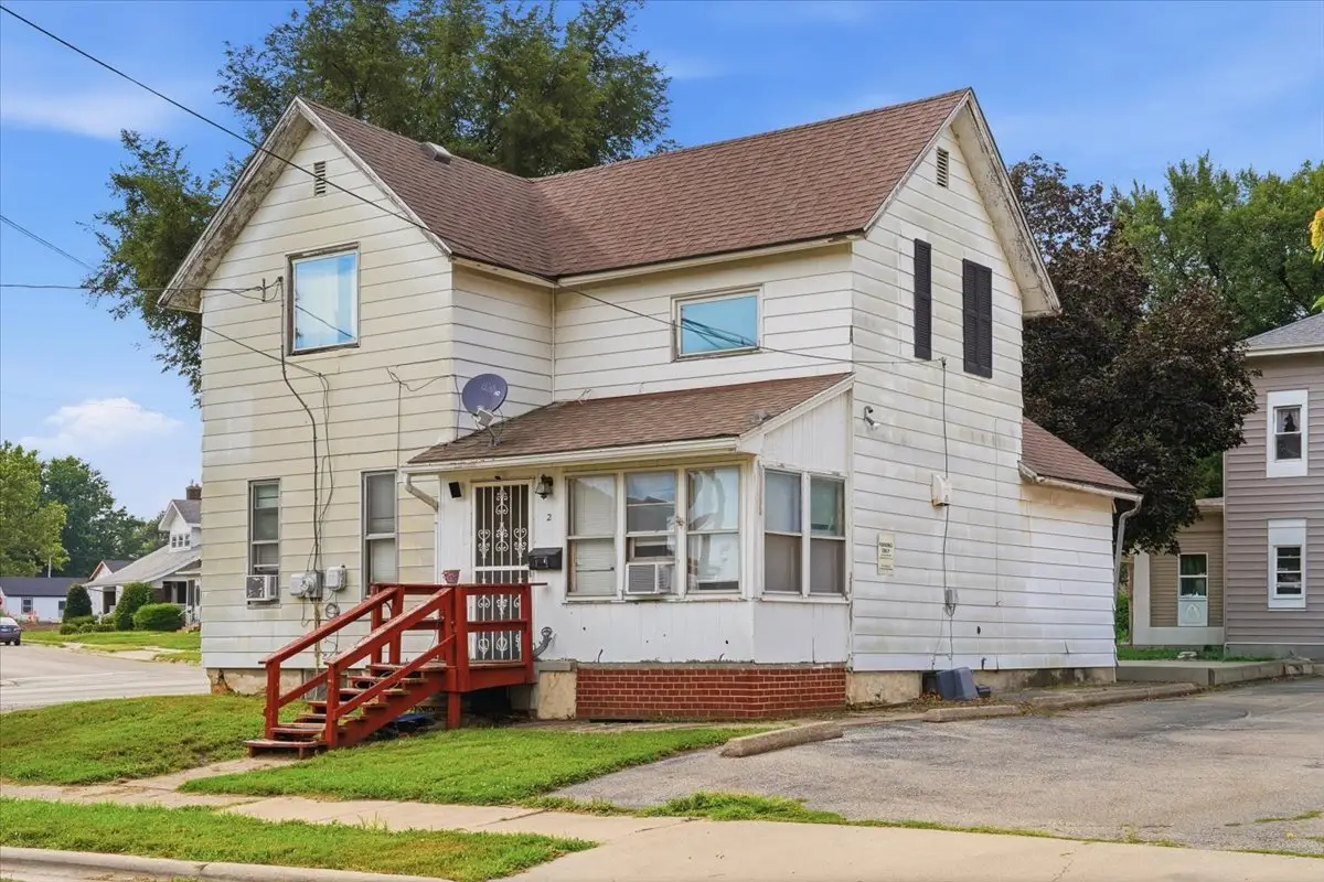 2 E 7th Street, Sterling, IL 61081 - #1