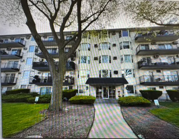 5506 Lincoln Avenue #A-525, Morton Grove, IL 60053