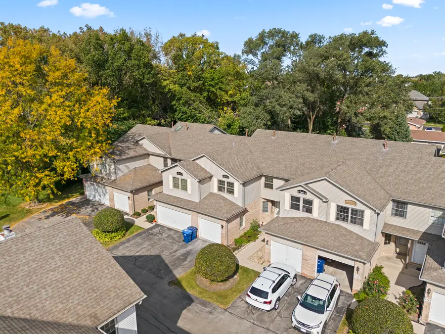 9332 S 79th Avenue, Hickory Hills, IL 60457 - #3