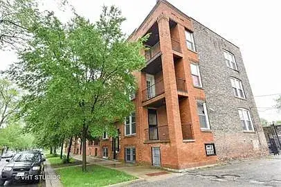 1419 E 68th Street #3, Chicago, IL 60637