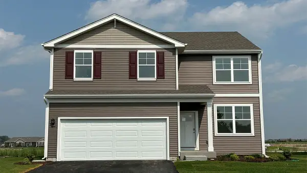 924 Cascade Drive, Pingree Grove, IL 60140