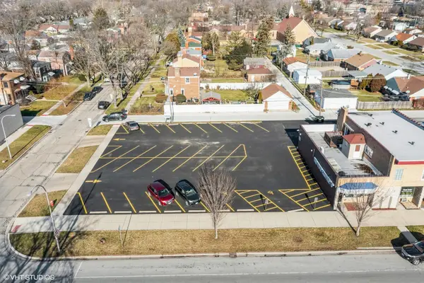 9848 W Roosevelt Road, Westchester, IL 60154