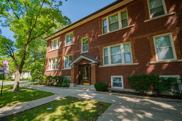 646 Adams Street #1W, Oak Park, IL 60304