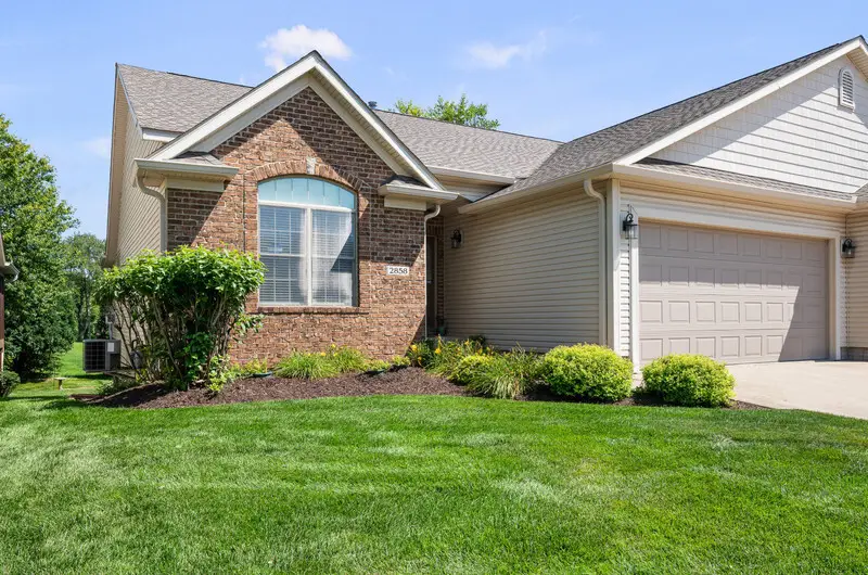 2858 Villa Court, Bettendorf, IA 52722 - #2