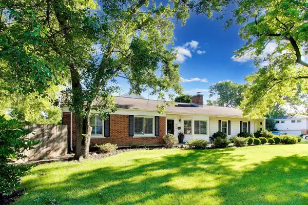 800 Hunter Road, Glenview, IL 60025