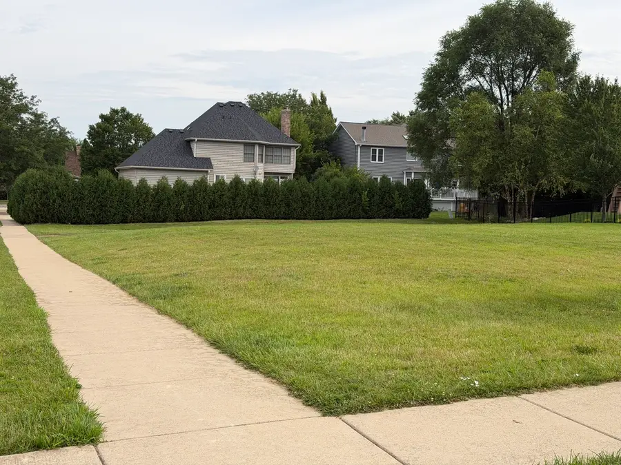 605 Ritter Drive, Batavia, IL 60510 - #3