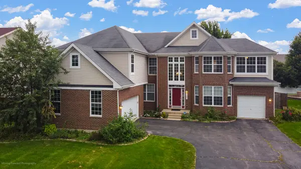 165 Sunflower Lane, Bartlett, IL 60103