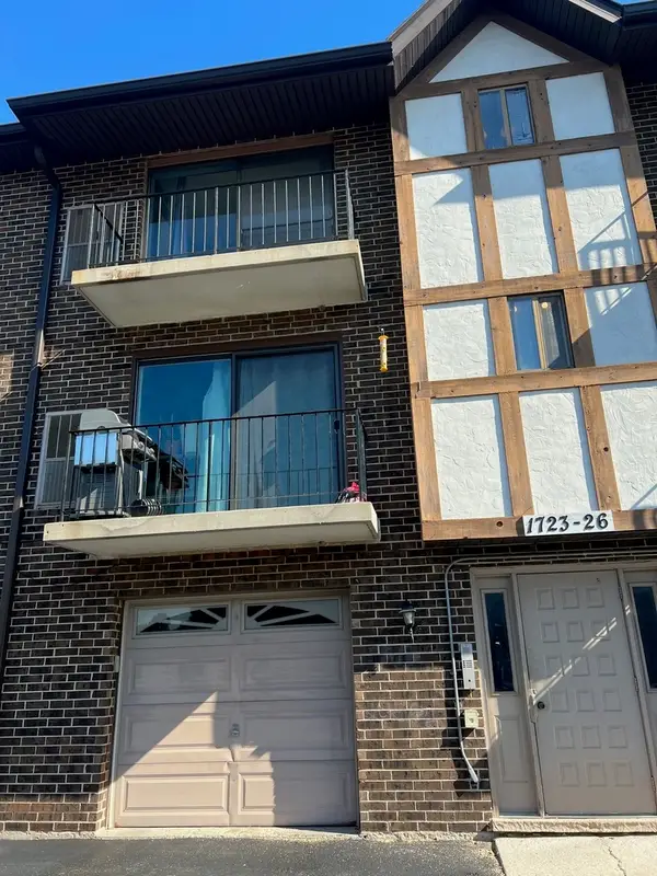 1725 S Washington Street #1725, Naperville, IL 60565