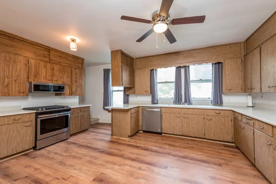 3002 Enoch Avenue, Zion, IL 60099 - #2