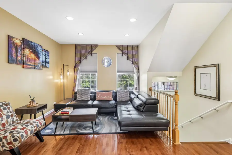 10 Thomas Court, Grayslake, IL 60030 - #3