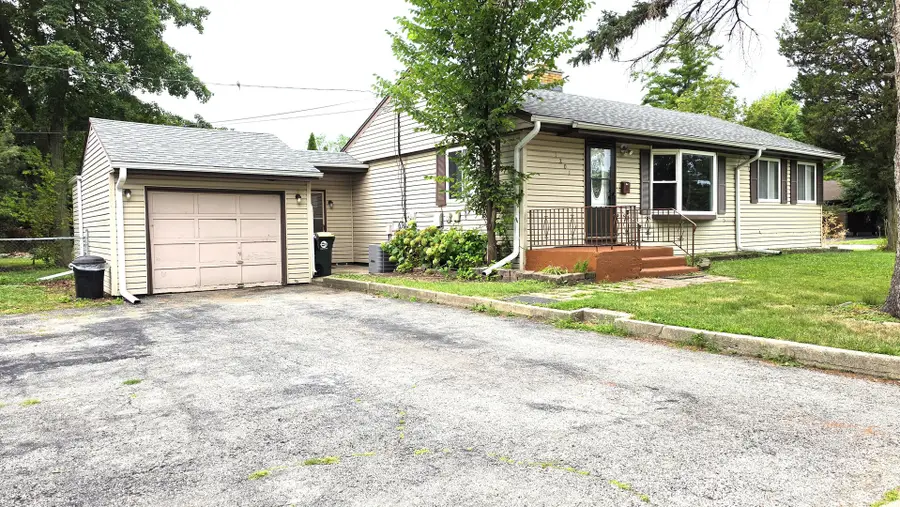 1201 E Euclid Avenue, Arlington Heights, IL 60004 - #2