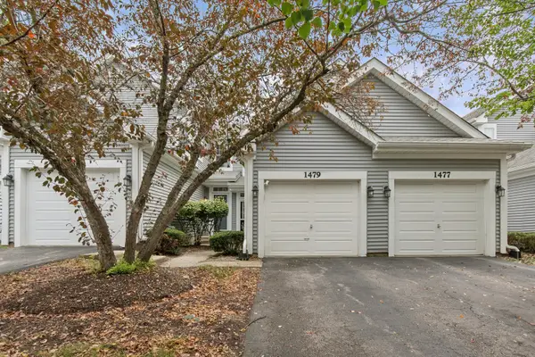 1479 Walnut Hill Avenue, St. Charles, IL 60174