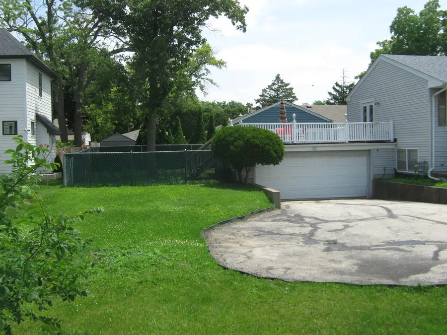 1007 Prairie Lawn Road, Glenview, IL 60025 - #2