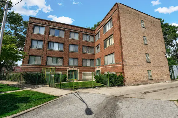 8008 S Ridgeland Avenue #2A, Chicago, IL 60617