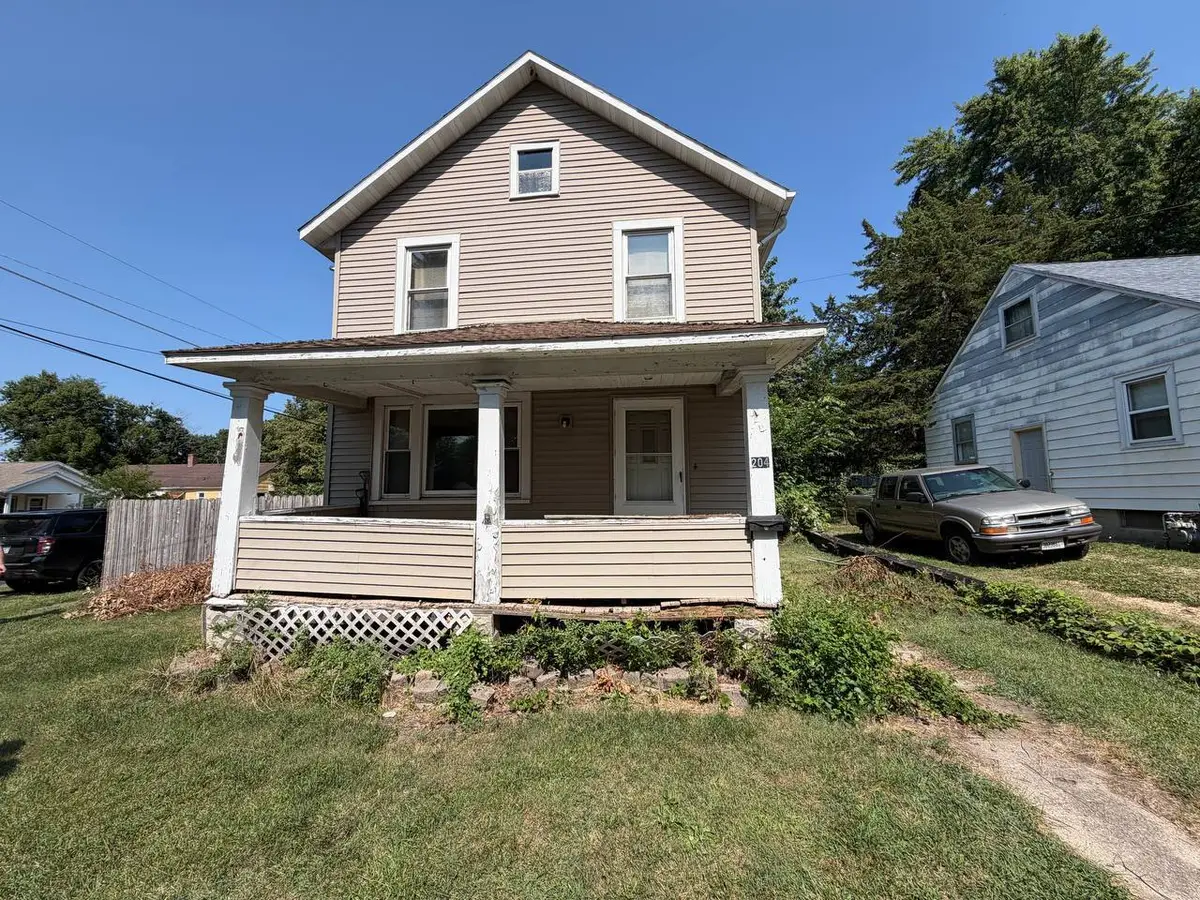 204 Douglas Avenue, Dixon, IL 61021 - #1