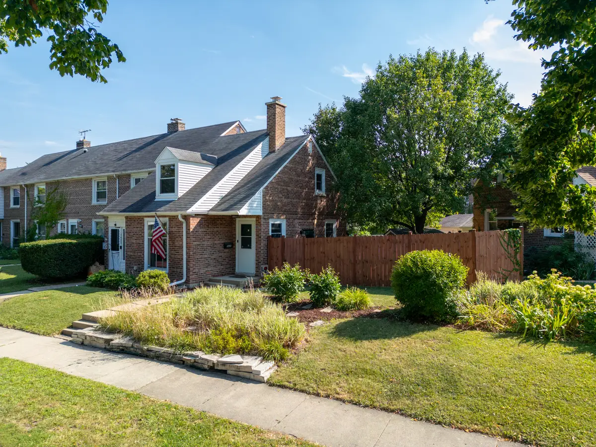 1425 Willow Avenue, Des Plaines, IL 60016 - #1