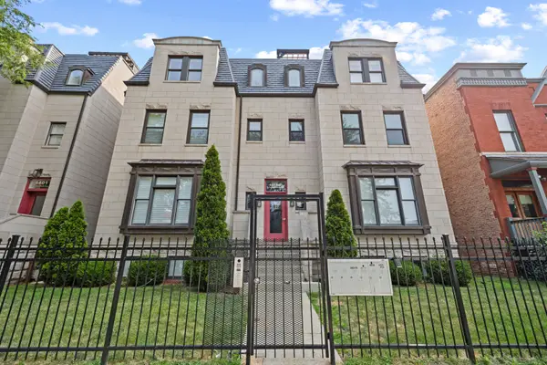 4405 S Lake Park Avenue #2, Chicago, IL 60653