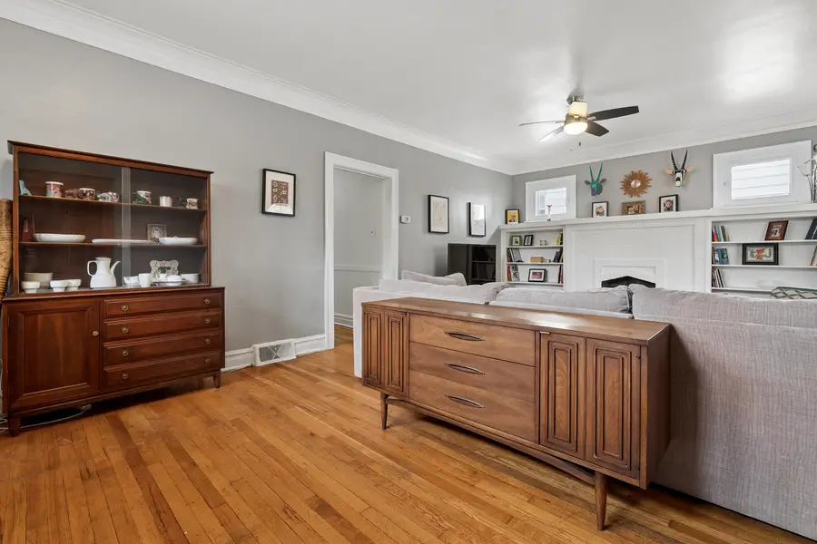1183 S Cuyler Avenue, Oak Park, IL 60304 - #3