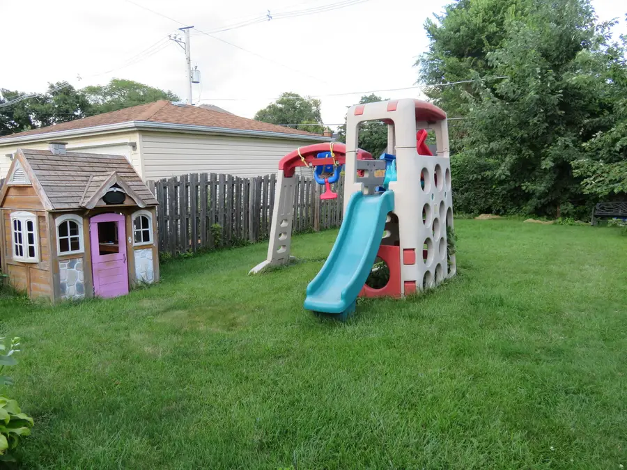 799 S Hawthorne Avenue, Elmhurst, IL 60126 - #2