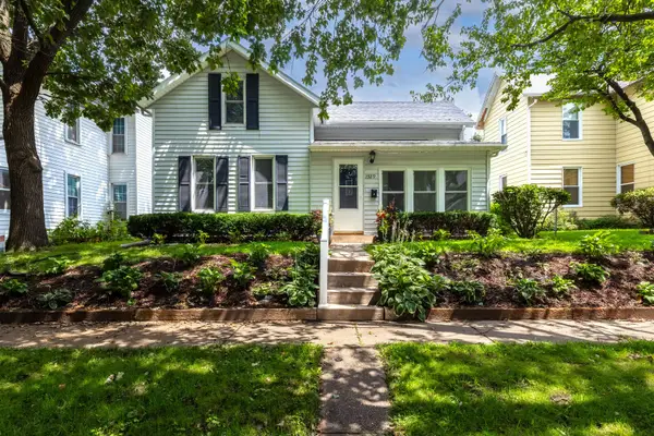 2329 Farnam Street, Davenport, IA 52803