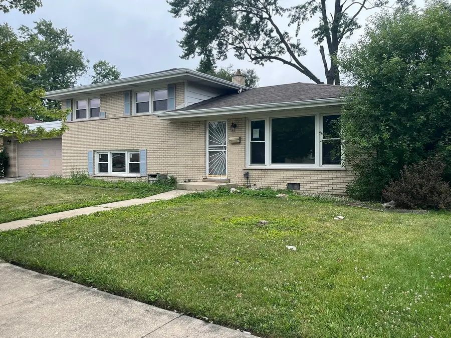 865 E 165th Street, South Holland, IL 60473 - #2