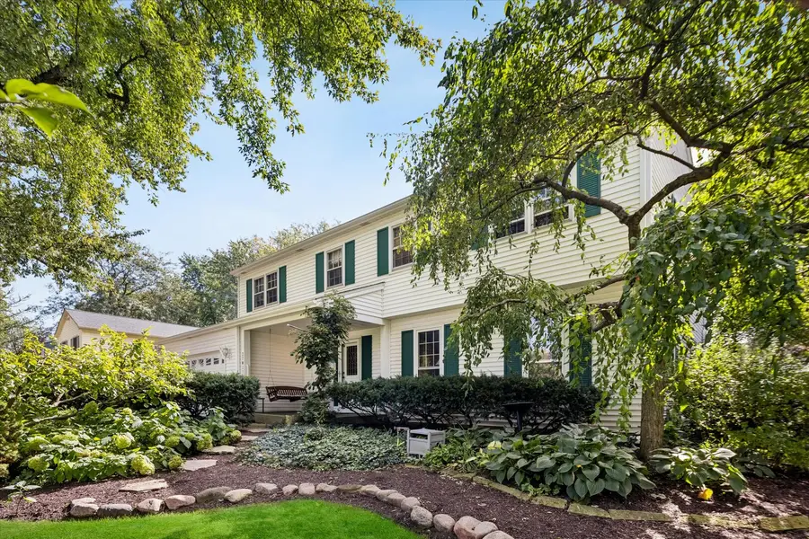 27W215 Oakwood Street, Winfield, IL 60190 - #2