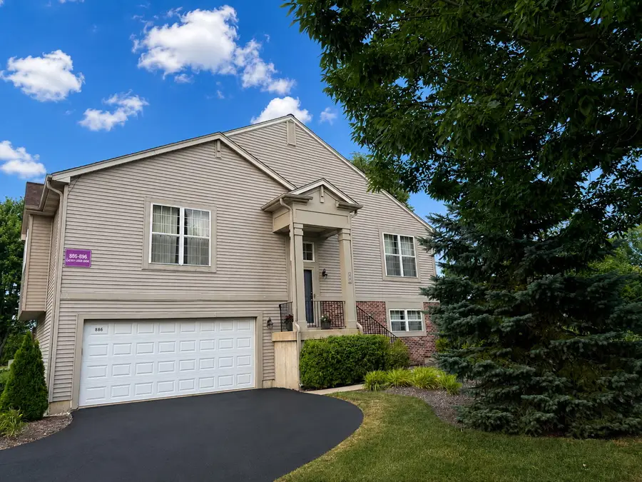 886 Cherry Creek Drive, Grayslake, IL 60030 - #2