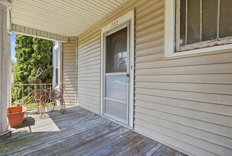 702 North Avenue, Waukegan, IL 60085 - #2