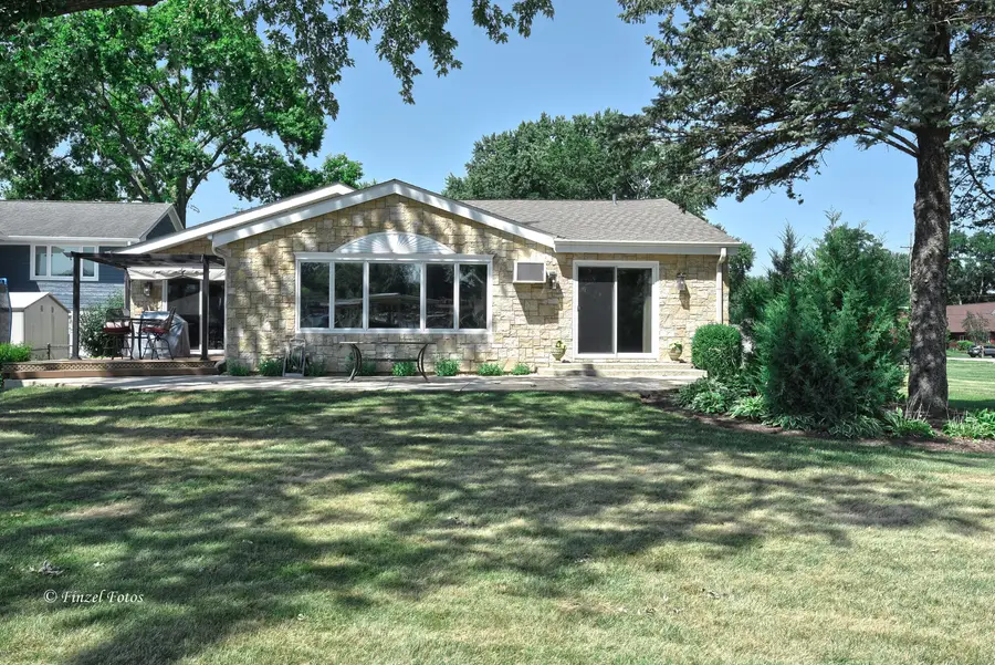 604 Bally Road, McHenry, IL 60050 - #3