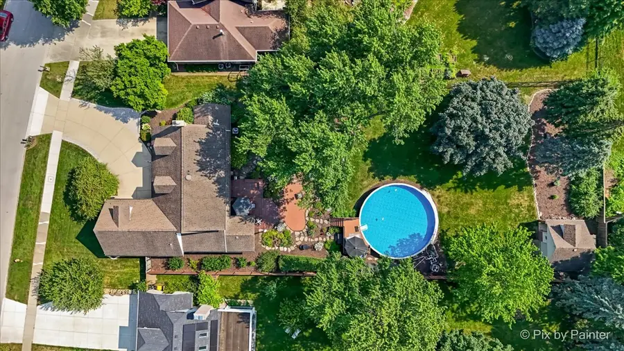 612 Rosedale Avenue, Roselle, IL 60172 - #3