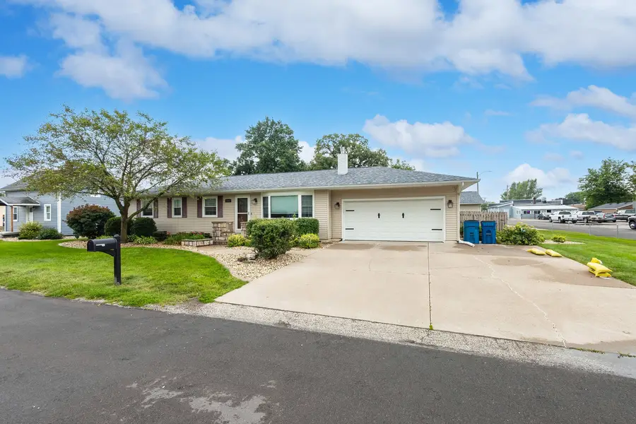 125 W. Orphed Street, Blue Grass, IA 52726 - #2