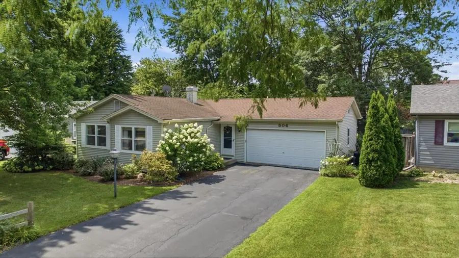 306 Pin Oak Drive, North Aurora, IL 60542 - #2