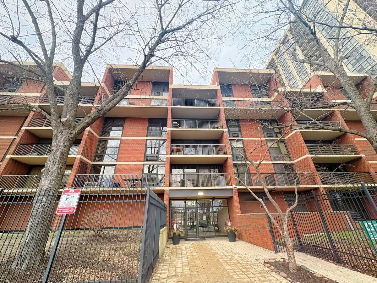 3021 S Michigan Avenue #306, Chicago, IL 60616 - #1
