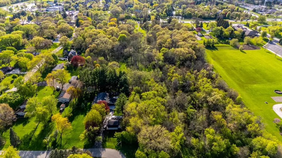 1001 N Hunt Club Road, Gurnee, IL 60031 - #3