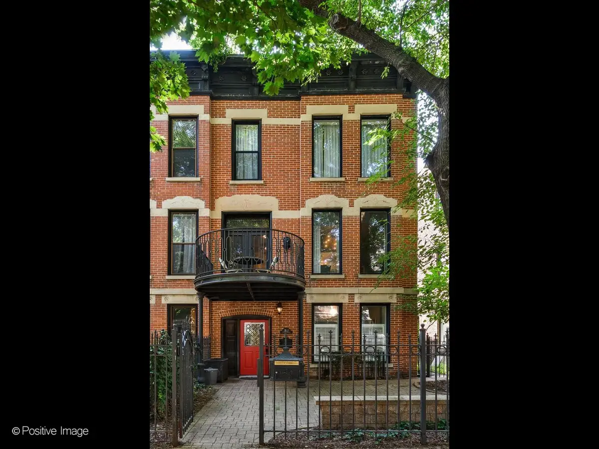 2044 N Bissell Street, Chicago, IL 60614 - #1