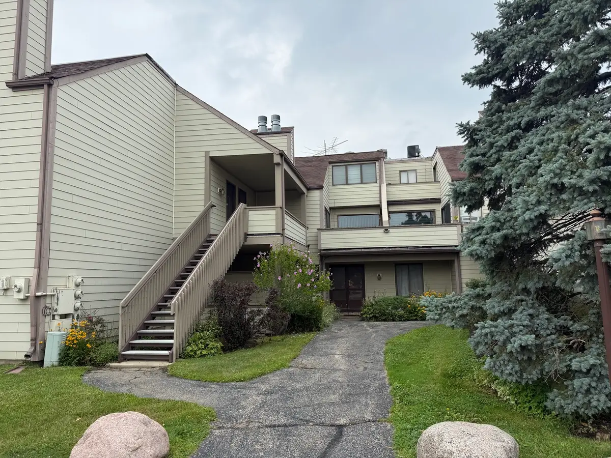 3310 Berwyn Avenue #222, North Chicago, IL 60064 - #1