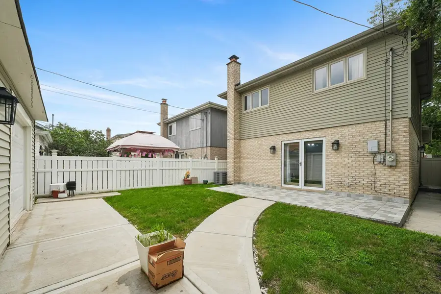 5601 S Sayre Avenue, Chicago, IL 60638 - #2