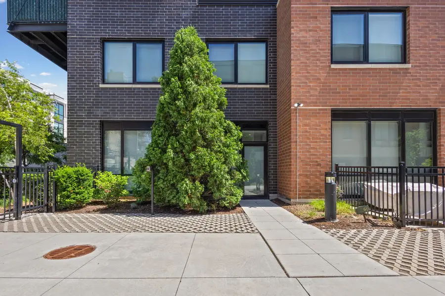1648 W Division Street #110, Chicago, IL 60622 - #2