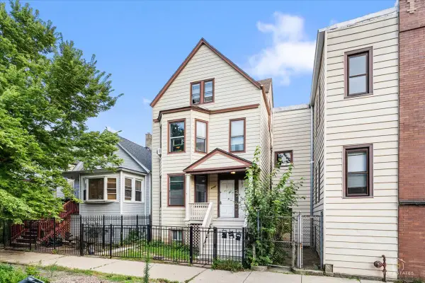 3753 W Lyndale Street, Chicago, IL 60647
