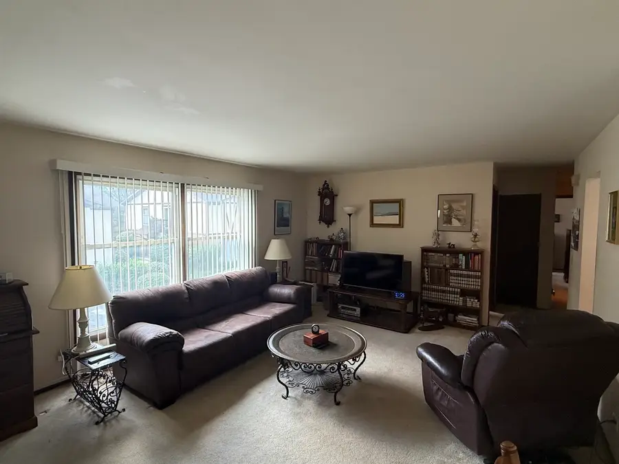 412 Saint Johns Road #A, Woodstock, IL 60098 - #3