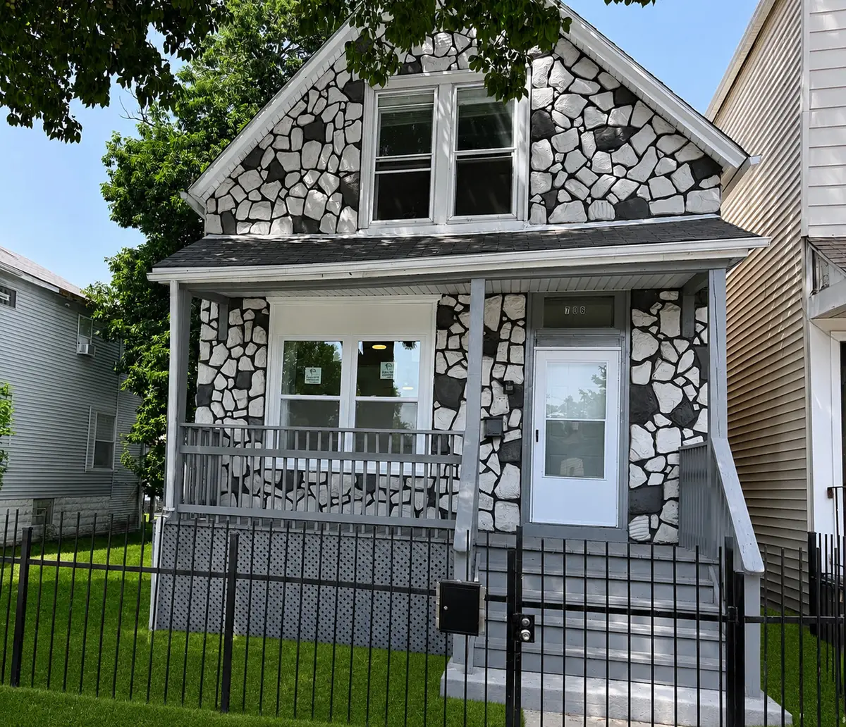 706 W 81st Street, Chicago, IL 60620 - #1