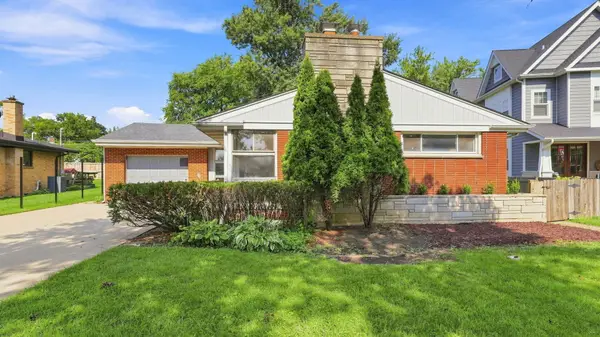 Address Withheld By Seller, Elmhurst, IL 60126