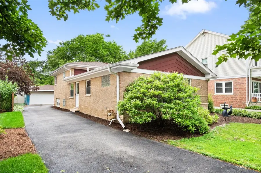 532 N Redfield Court, Park Ridge, IL 60068 - #3