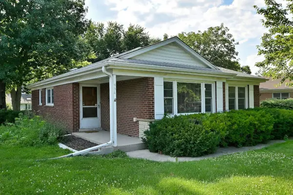 936 S Monroe Street, Hinsdale, IL 60521