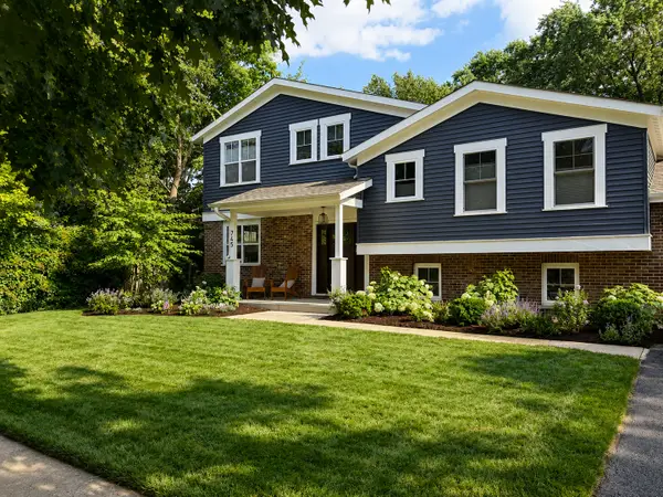 745 E Wilmette Road, Palatine, IL 60074