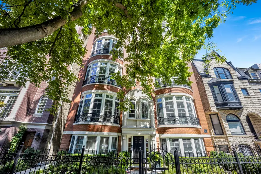 Address Withheld By Seller, Chicago, IL 60614 - #3