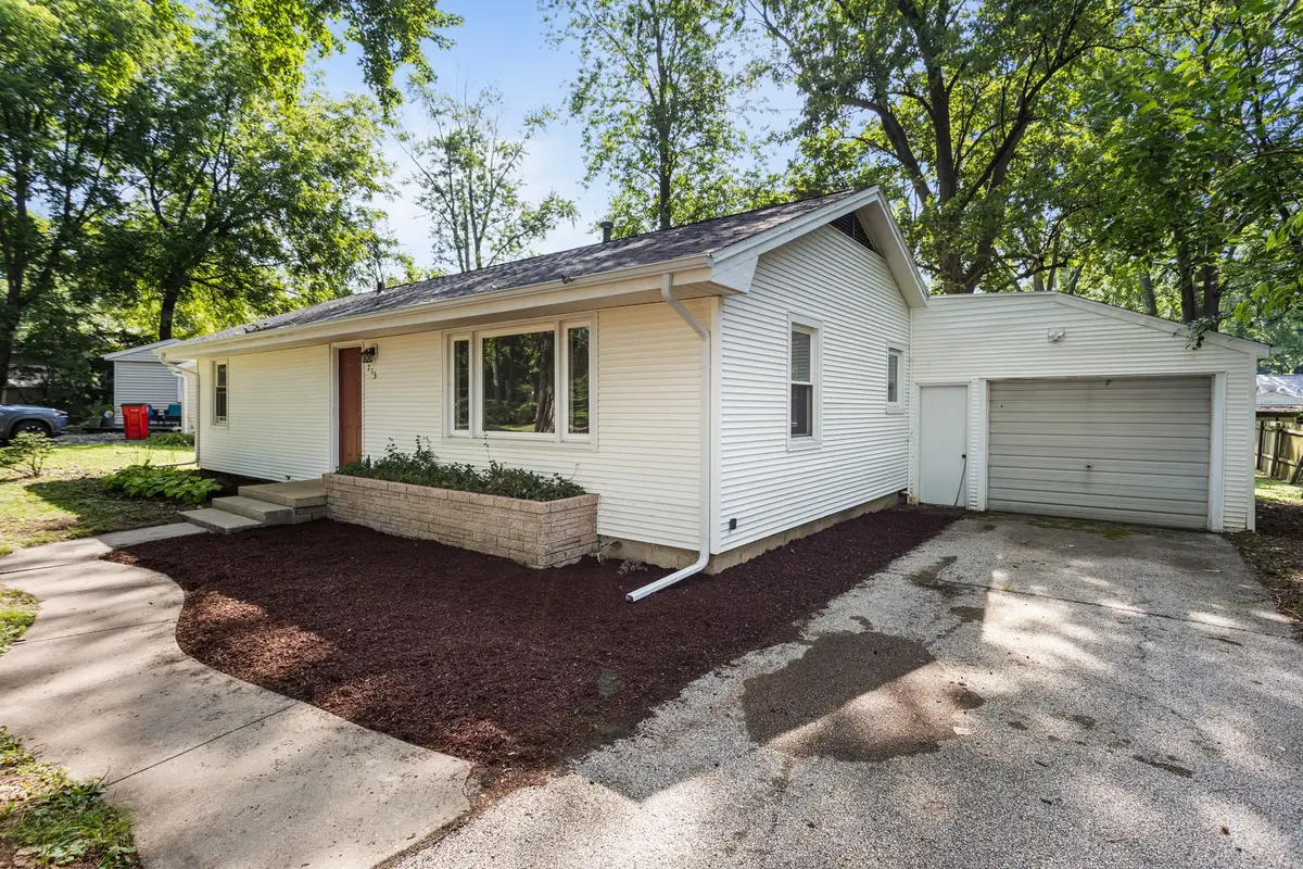 713 Southwest Drive, Champaign, IL 61820 - #1