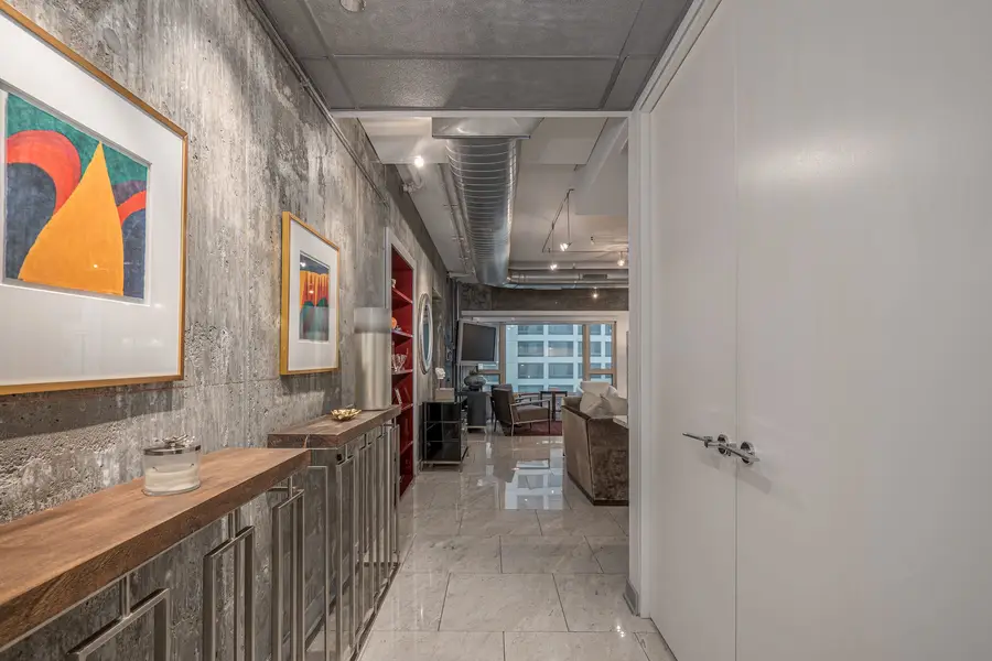 800 N Michigan Avenue #2303, Chicago, IL 60611 - #3