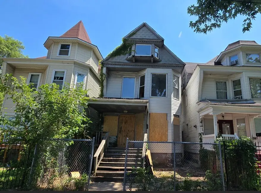 7133 S Eggleston Avenue, Chicago, IL 60621 - #1