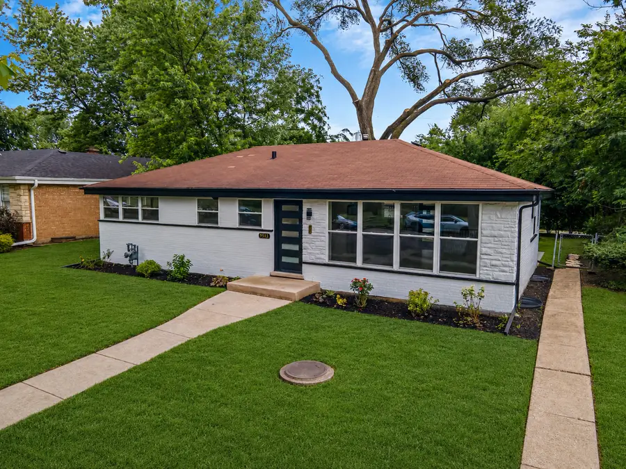 9513 Lowell Avenue, Skokie, IL 60076 - #3